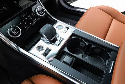 2024 Jaguar XF R-Dynamic SE