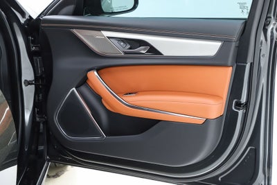 2024 Jaguar XF R-Dynamic SE