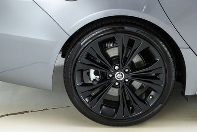 2024 Jaguar XF R-Dynamic SE