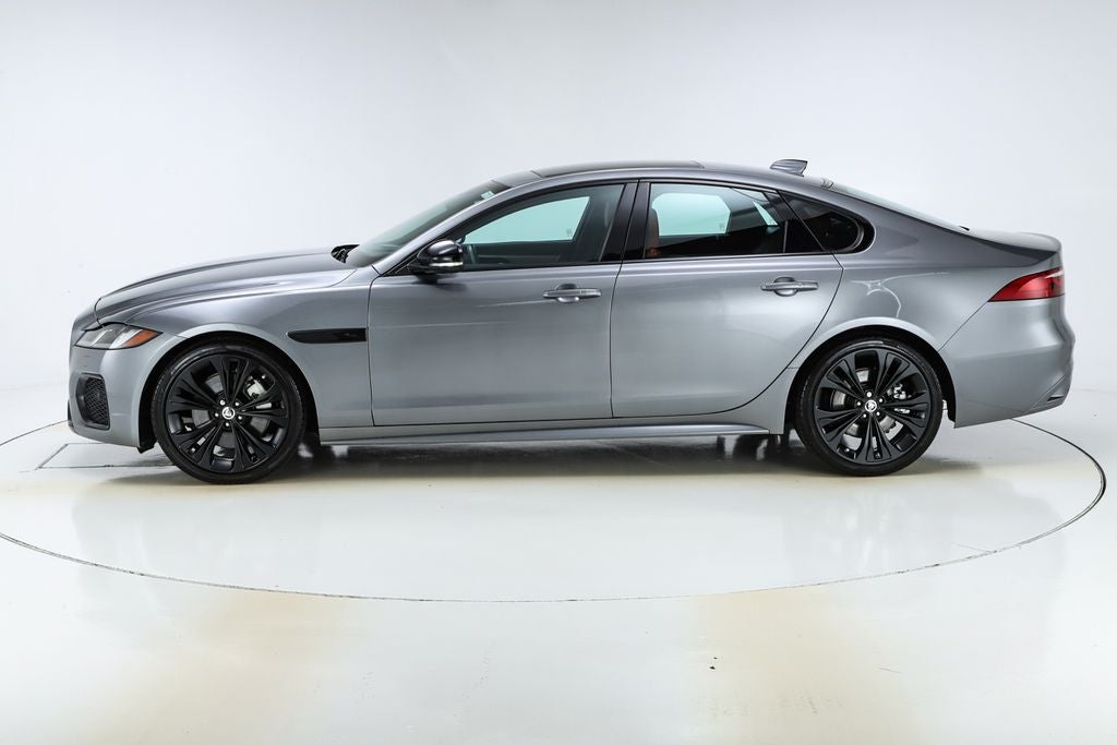 2024 Jaguar XF R-Dynamic SE