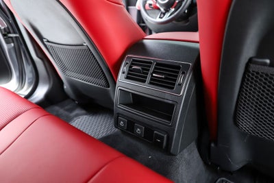 2024 Jaguar XF R-Dynamic SE