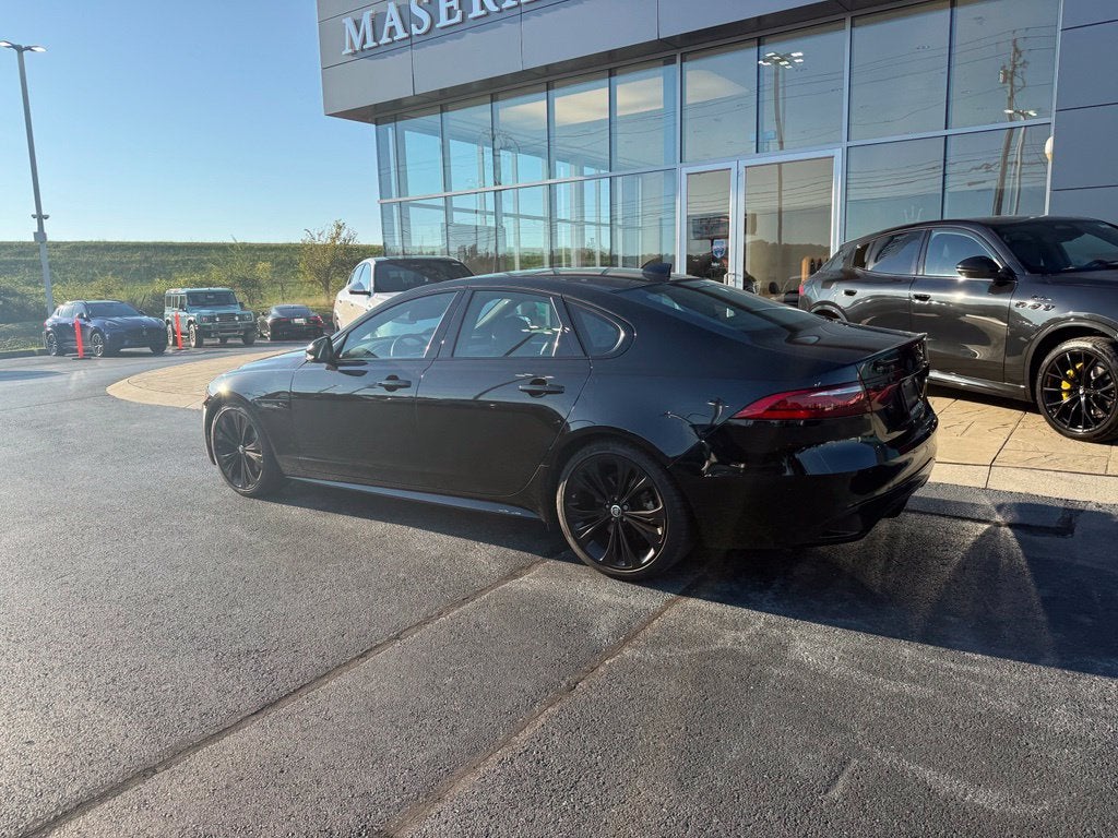 2024 Jaguar XF R-Dynamic SE