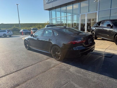 2024 Jaguar XF R-Dynamic SE