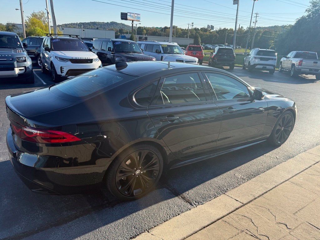 2024 Jaguar XF R-Dynamic SE