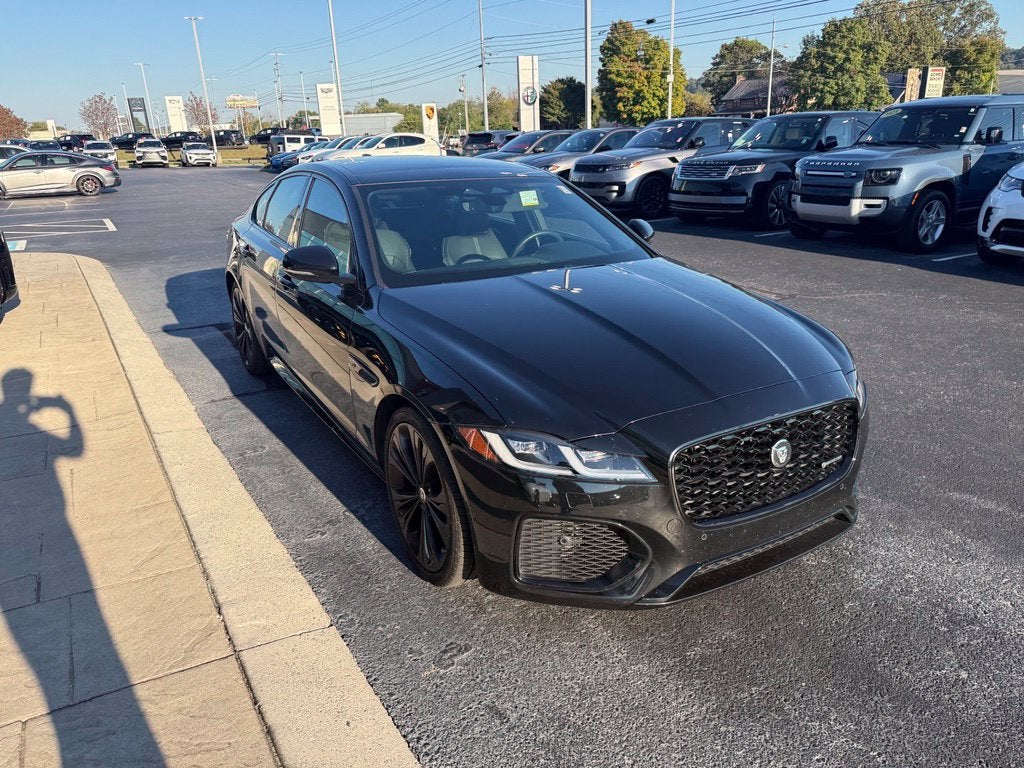 2024 Jaguar XF R-Dynamic SE