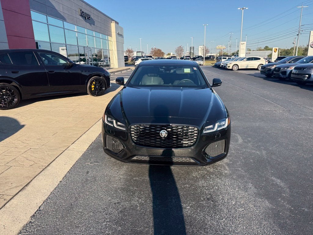 2024 Jaguar XF R-Dynamic SE