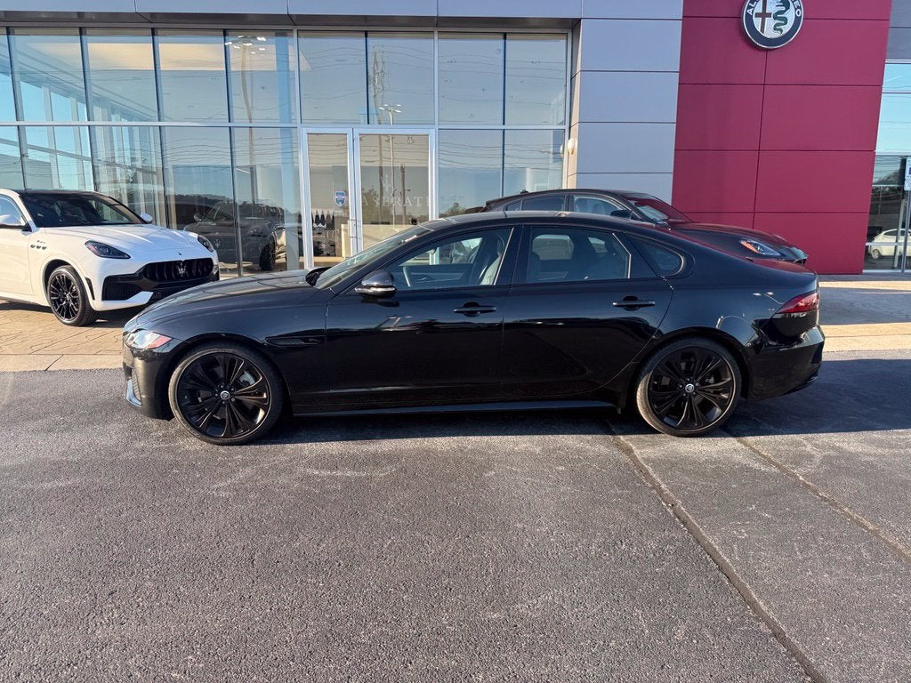 2024 Jaguar XF R-Dynamic SE