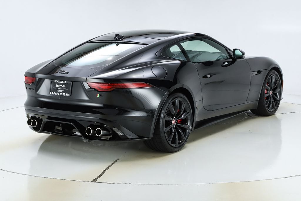 2022 Jaguar F-TYPE R
