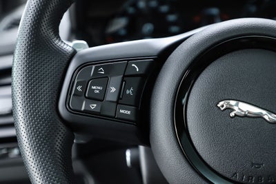 2022 Jaguar F-TYPE R