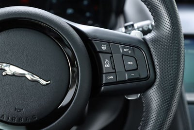 2022 Jaguar F-TYPE R