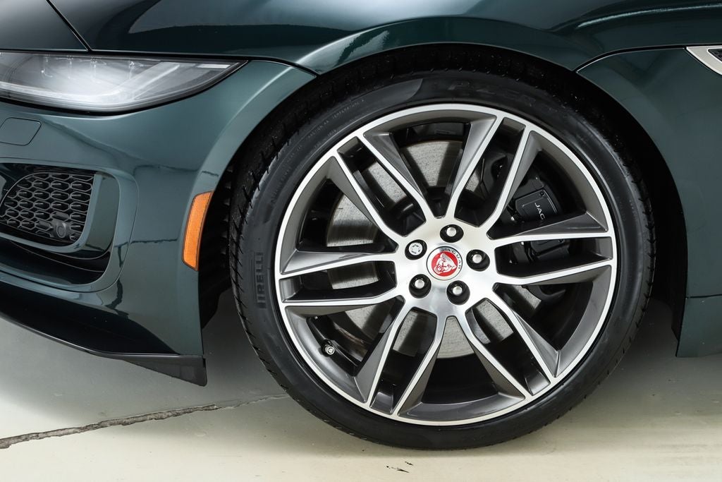 2023 Jaguar F-TYPE P450