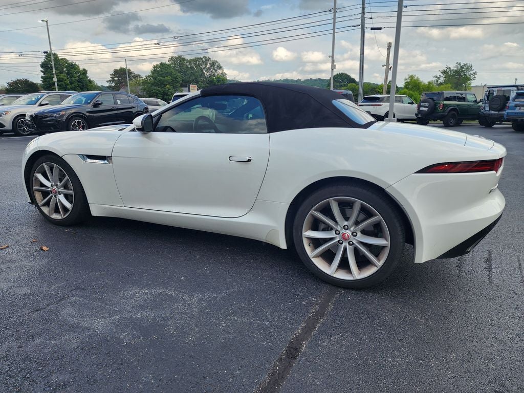 2019 Jaguar F-TYPE P300