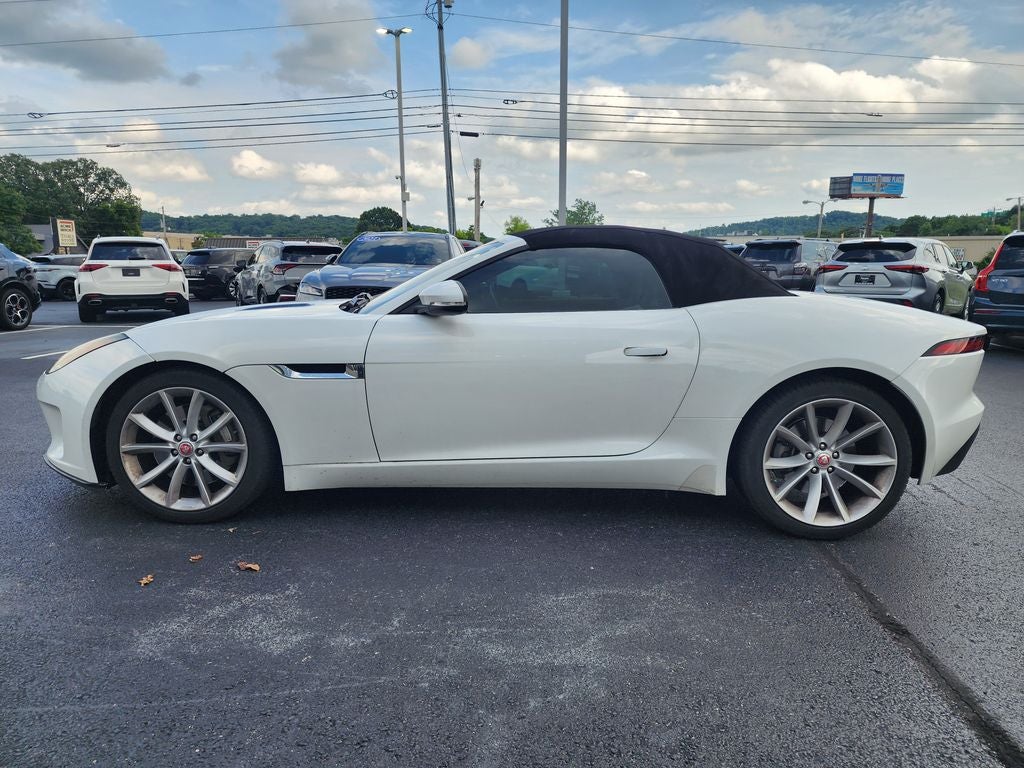 2019 Jaguar F-TYPE P300