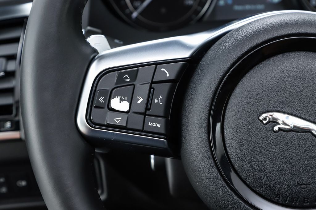 2019 Jaguar F-TYPE P300