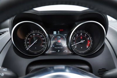2019 Jaguar F-TYPE P300