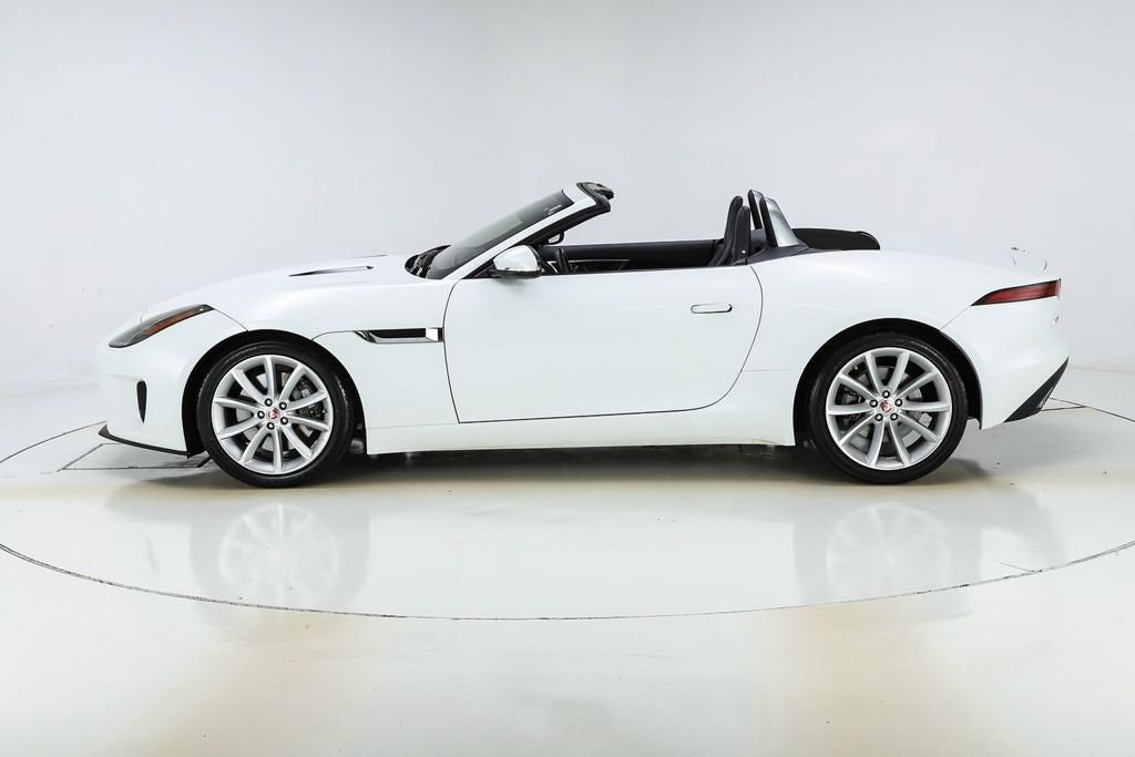2019 Jaguar F-TYPE P300