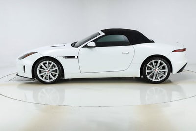 2019 Jaguar F-TYPE P300
