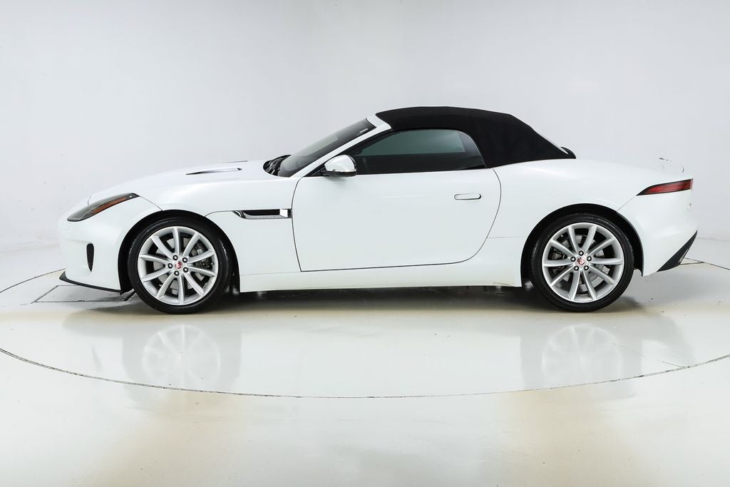 2019 Jaguar F-TYPE P300
