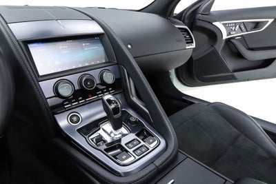 2019 Jaguar F-TYPE P300