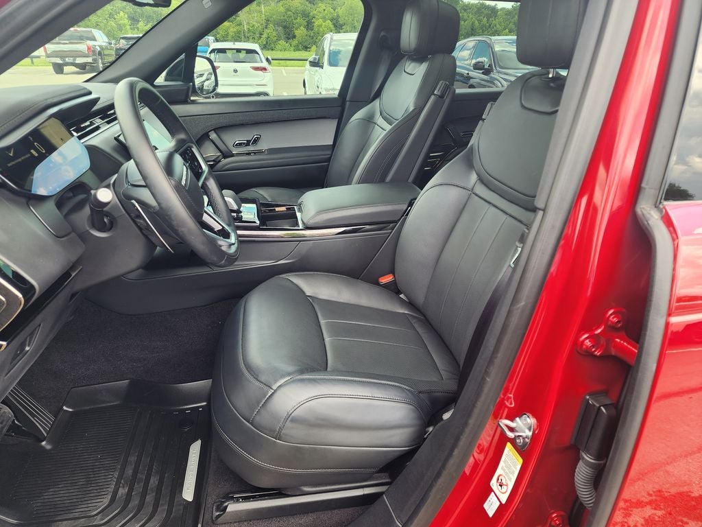 2024 Land Rover Range Rover Sport SE