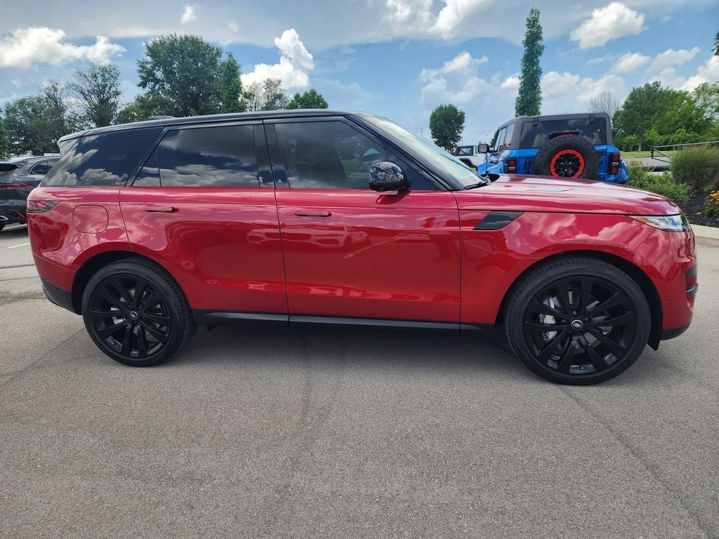 2024 Land Rover Range Rover Sport SE