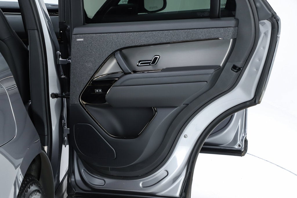 2023 Land Rover Range Rover Sport SE