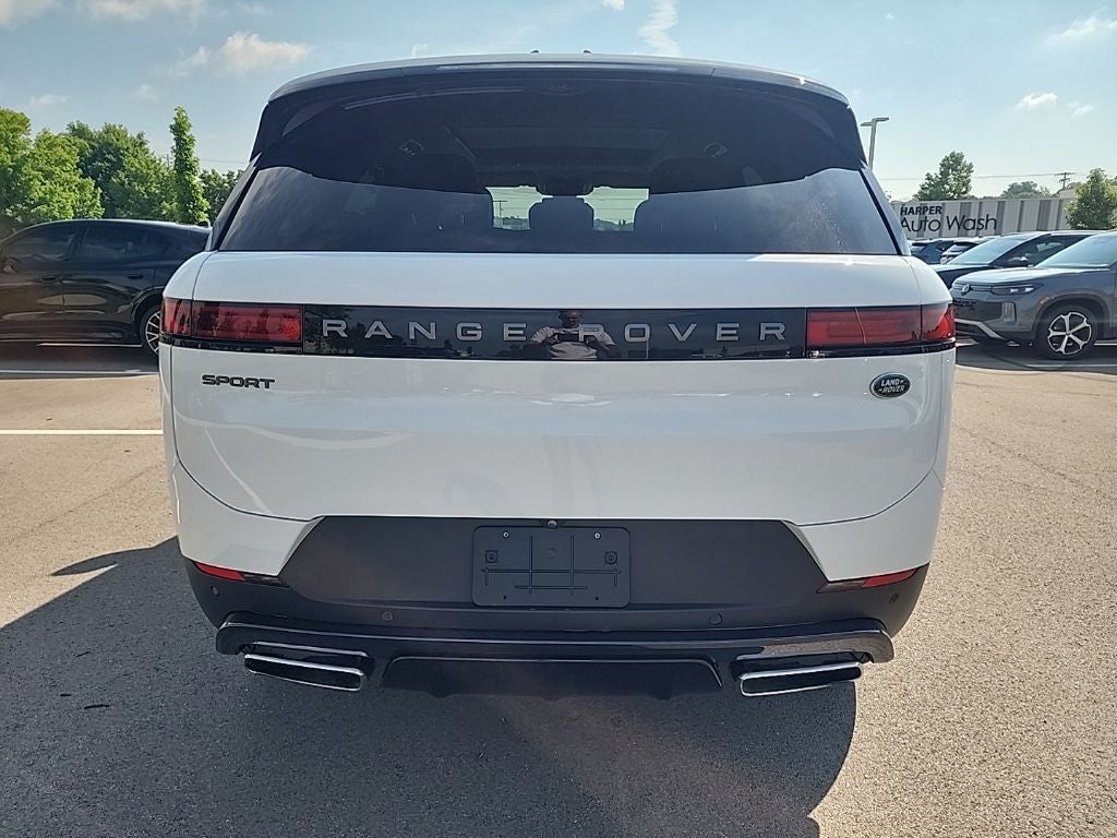 2023 Land Rover Range Rover Sport SE