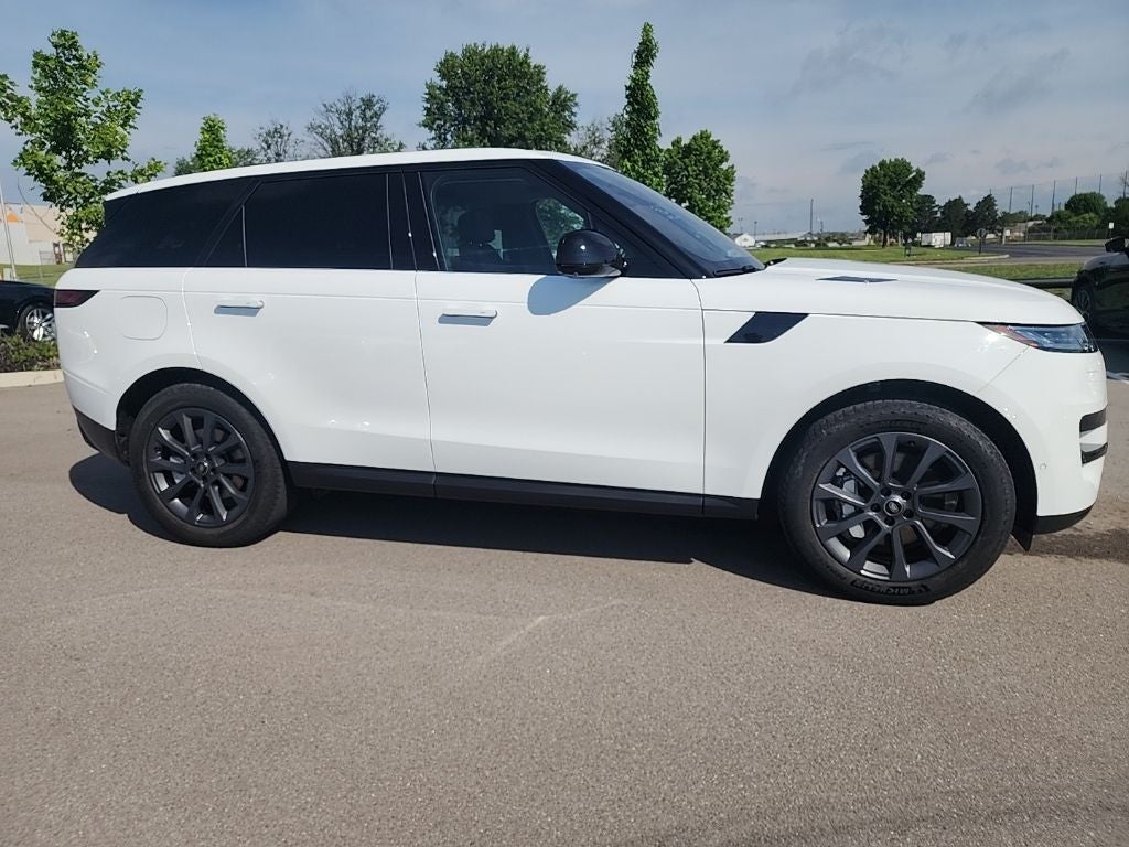 2023 Land Rover Range Rover Sport SE