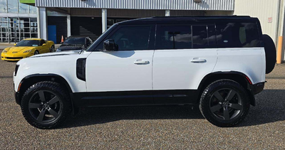 2023 Land Rover Defender 110 X-Dynamic SE