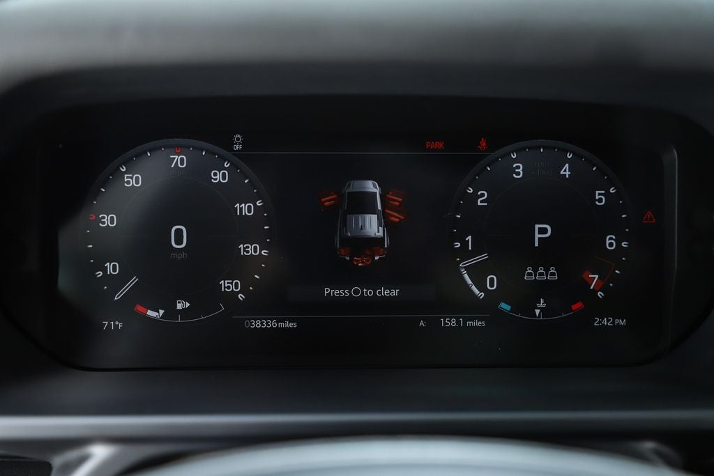 2023 Land Rover Defender 110 X-Dynamic SE