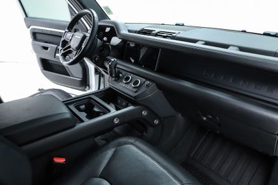 2023 Land Rover Defender 110 X-Dynamic SE