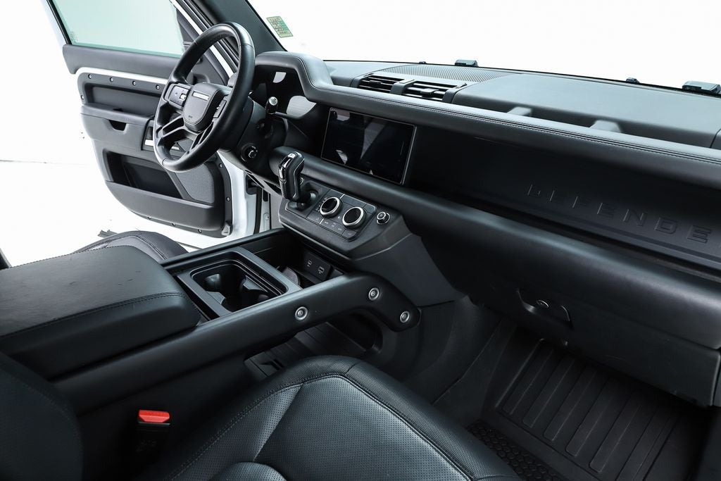 2023 Land Rover Defender 110 X-Dynamic SE