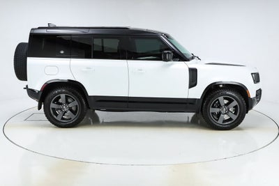 2023 Land Rover Defender 110 X-Dynamic SE