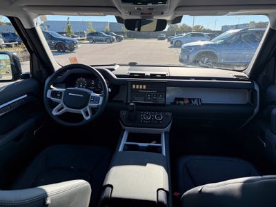 2025 Land Rover Defender 110 X-Dynamic SE