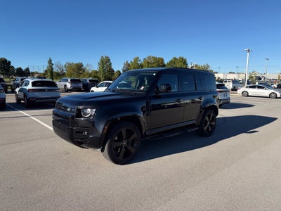2025 Land Rover Defender 110 X-Dynamic SE