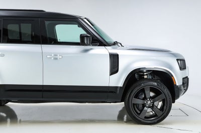 2023 Land Rover Defender 110 X-Dynamic SE