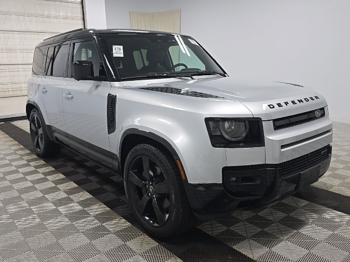 2023 Land Rover Defender 110 X-Dynamic SE
