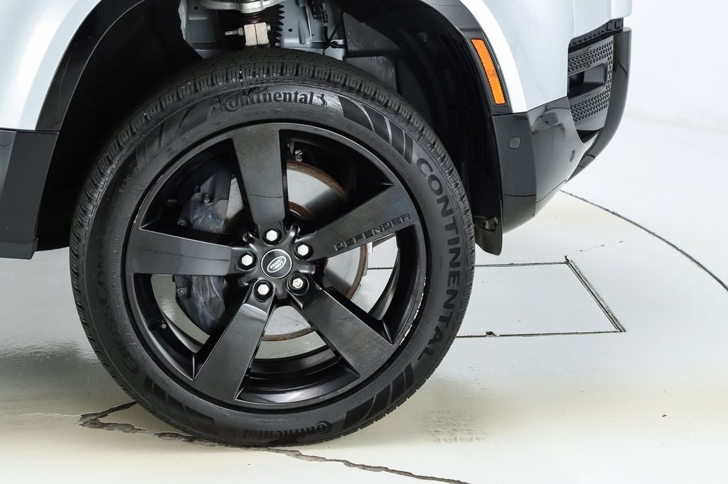 2023 Land Rover Defender 110 X-Dynamic SE
