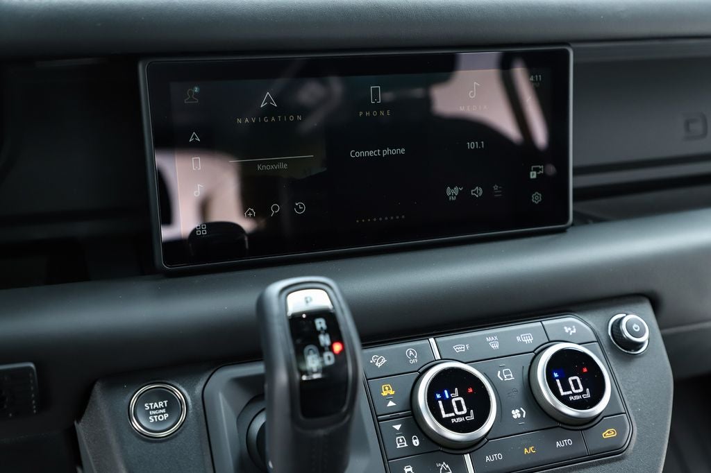 2023 Land Rover Defender 110 X-Dynamic SE