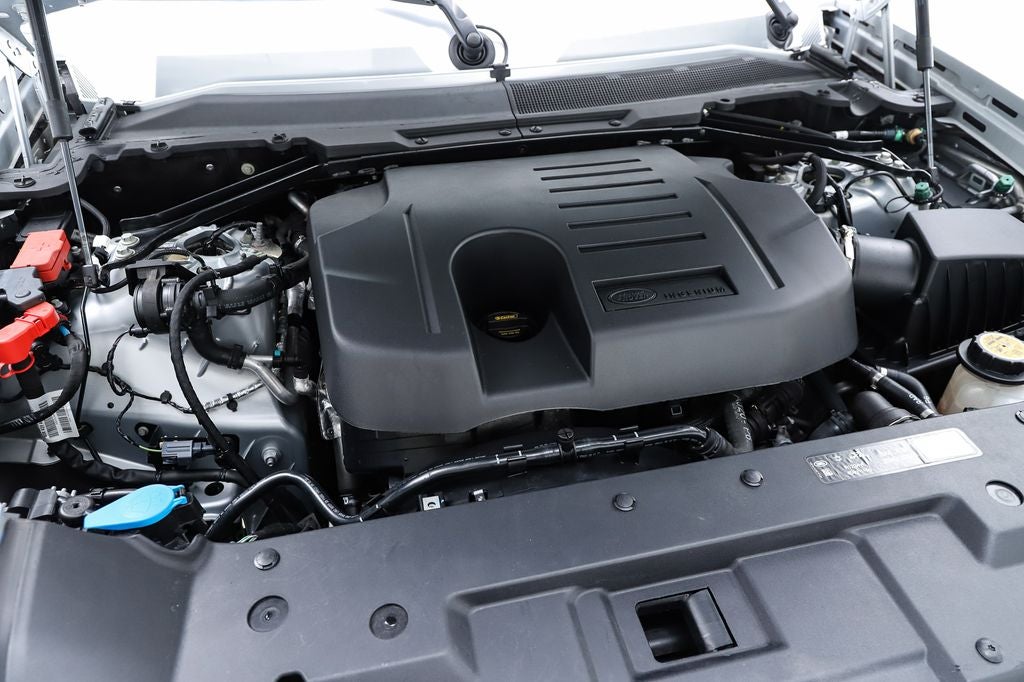 2023 Land Rover Defender 110 X-Dynamic SE