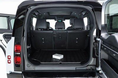 2023 Land Rover Defender 110 X-Dynamic SE