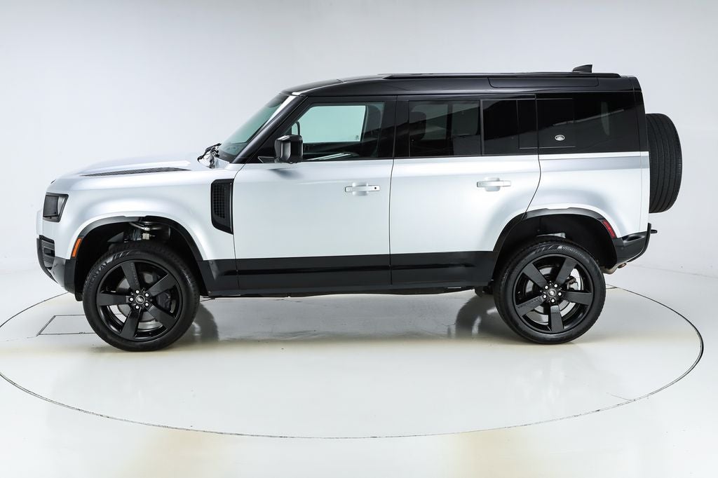 2023 Land Rover Defender 110 X-Dynamic SE