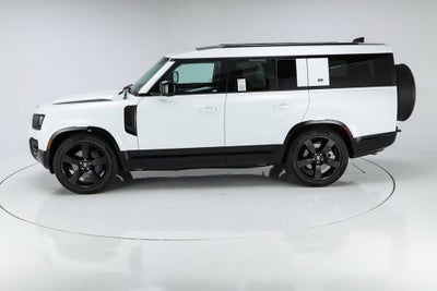 2024 Land Rover Defender 130 X-Dynamic SE