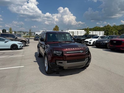 2025 Land Rover Defender 130 X-Dynamic SE