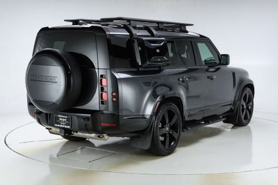 2025 Land Rover Defender 130 X-Dynamic SE