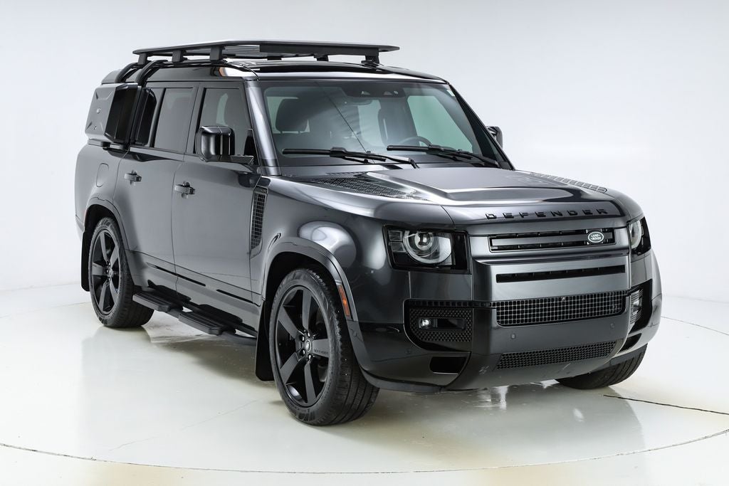 2025 Land Rover Defender 130 X-Dynamic SE