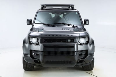 2025 Land Rover Defender 130 X-Dynamic SE
