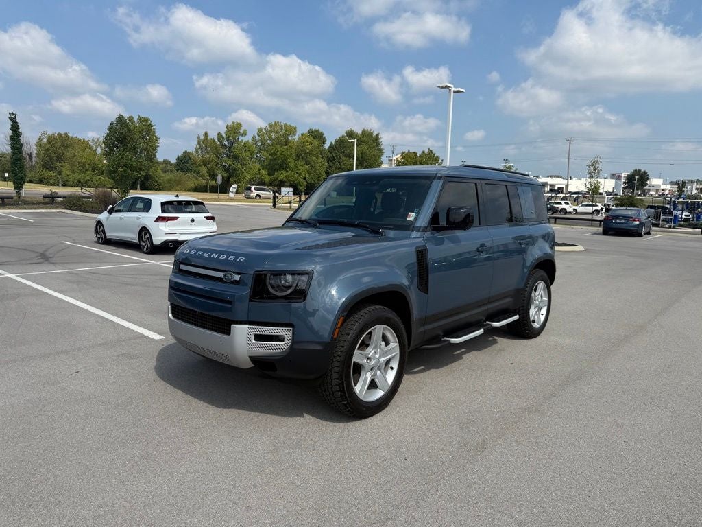 2023 Land Rover Defender 110 SE
