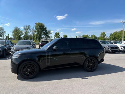 2023 Land Rover Range Rover SE