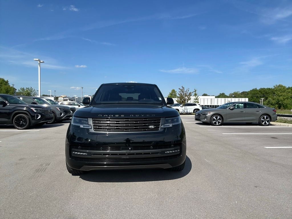 2023 Land Rover Range Rover SE
